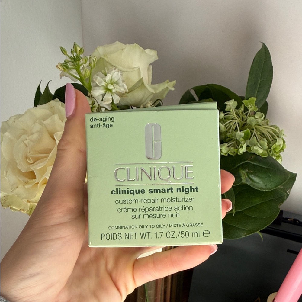 Clinique Smart Night Custom-Repair Moisturizer